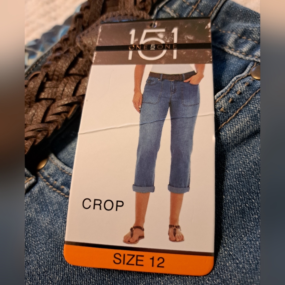 One 5 One Crop Jeans - Picture 3 of 11